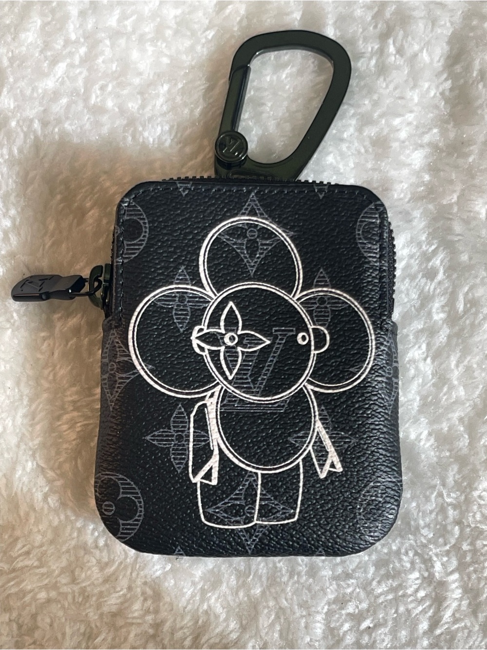 Louis Vuitton Vivienne Black Monogram Clip-On Pouch